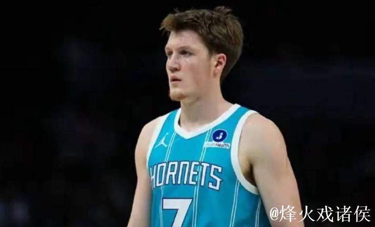 本赛季新秀单场30+:克尼普尔3次、奎因2次、弗拉格等3人1次 本赛季新秀单场30+:克尼普尔3次、奎因2次、弗拉格等3人1次