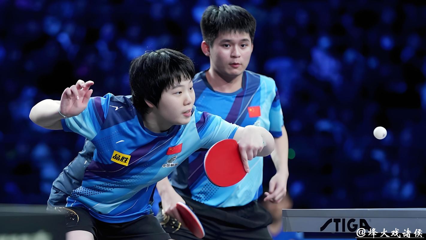 蒯曼谈与林诗栋混双协作不佳，教练组随即“拆解”后与陈垣宇搭档